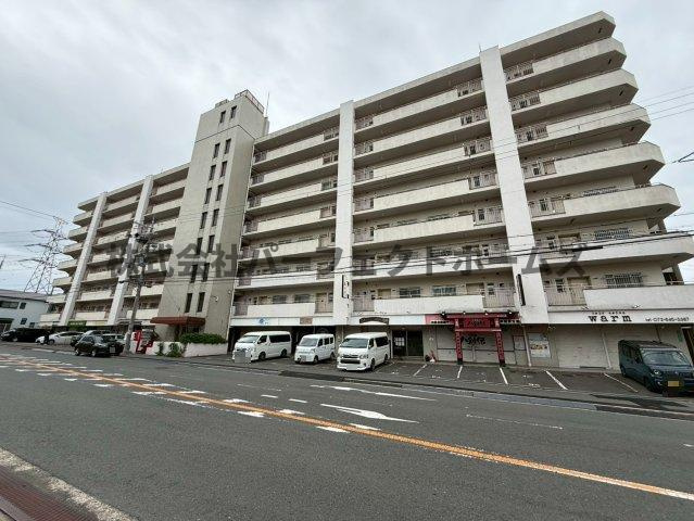 家具町ハイツの外観|おしゃれな外観です