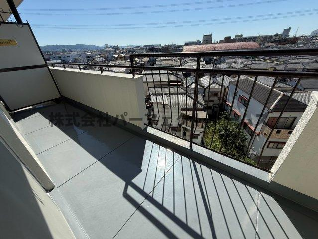 家具町ハイツのバルコニー|陽当たり良好なバルコニーです