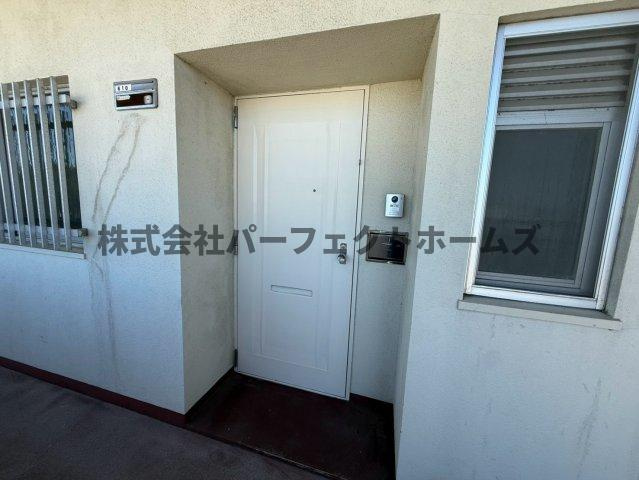 家具町ハイツの玄関|玄関扉です