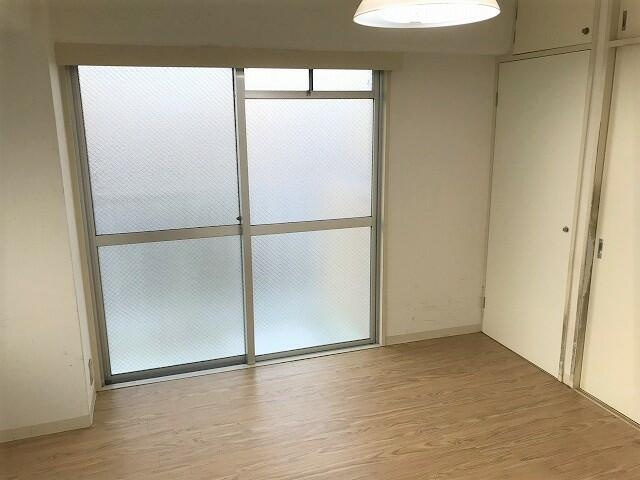 【寝室】