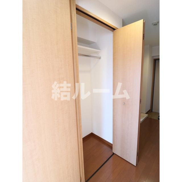 新宿区西落合１丁目の賃貸マンションの収納