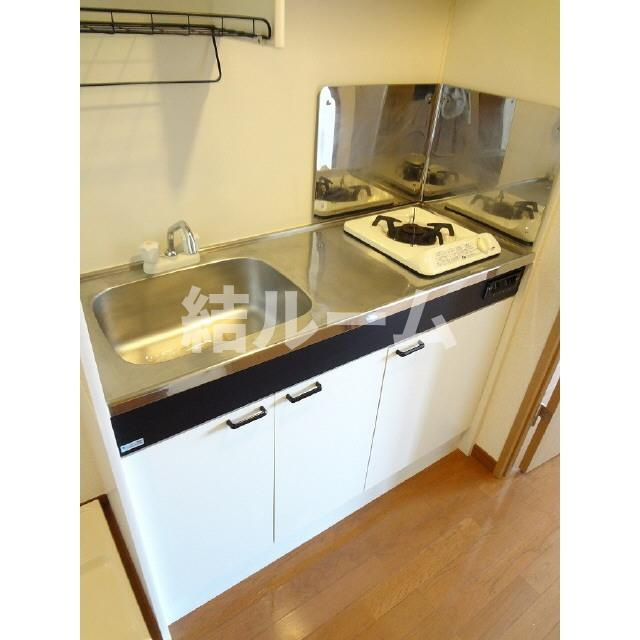 新宿区西落合１丁目の賃貸マンションのキッチン