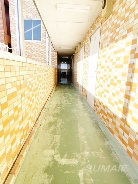 レジデンスカープ新小岩のロビー|共用廊下です☆