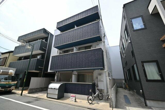 グランドラインⅢの外観
