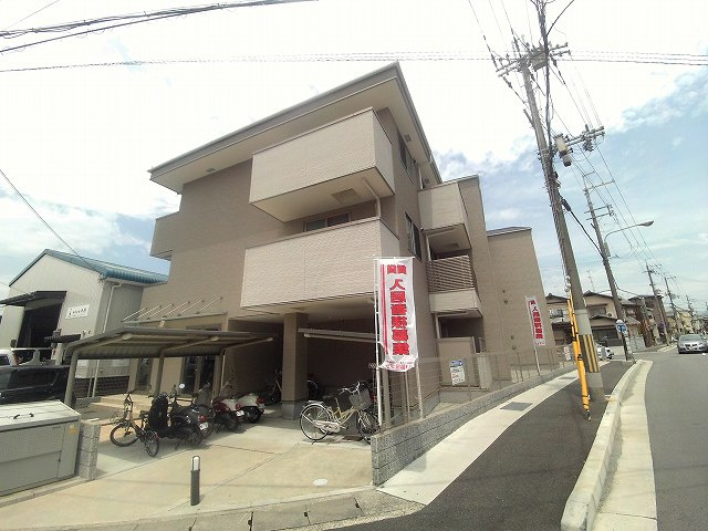 ライジングサン雅の外観