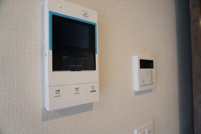 プレミアムフラット横濱上大岡のセキュリティ|モニター付きインターホン