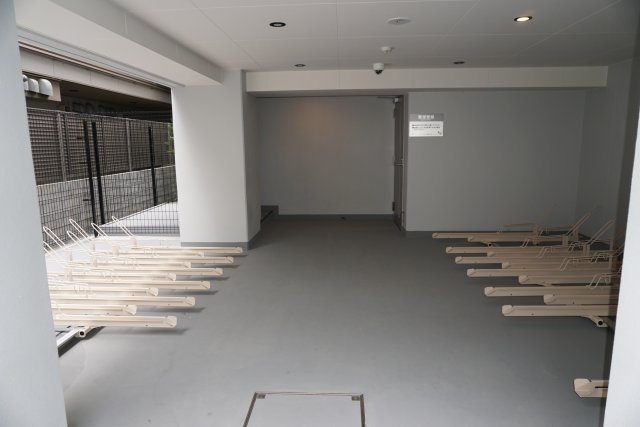 プレミアムフラット横濱上大岡のその他共用部分|駐輪場です