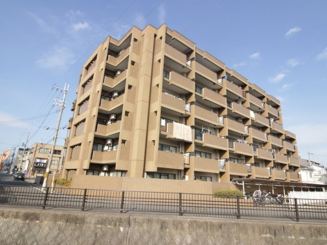セルシオン桂の外観
