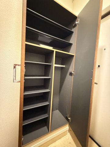グランヴェルデ高槻の収納
