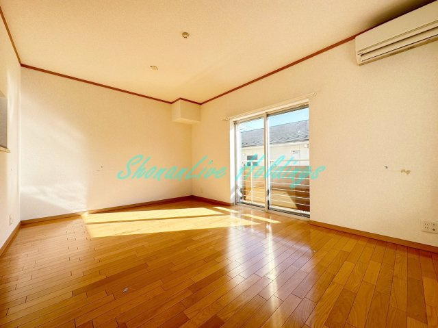 SunterraceⅠの居間・リビング|陽当たり良好♪