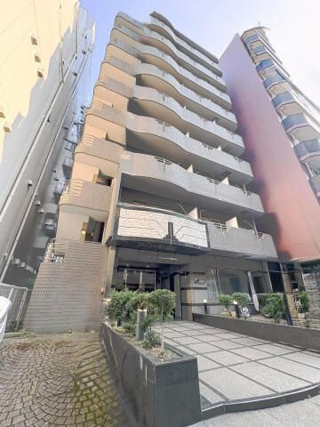 スカイコート横浜駅西口の外観