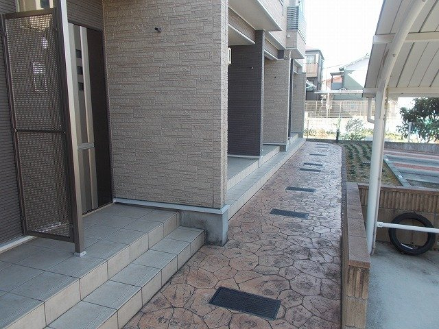 アリーヴィオⅢノースのエントランス