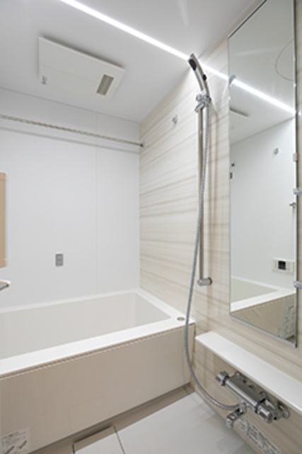 アーバンプレミア秋葉原の浴室|※写真は同タイプ住戸です。