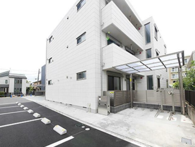 セレーナ柳沢のその他