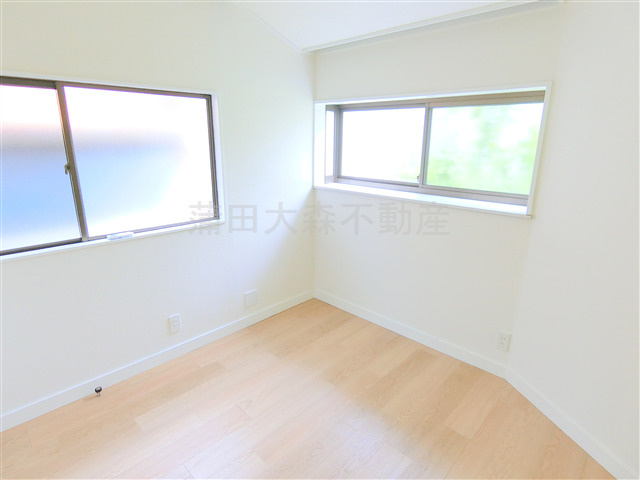 西六郷3丁目戸建の洋室|4.37帖