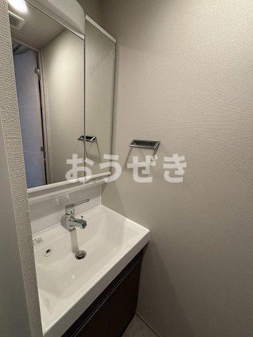 エステムコート横浜の独立洗面台|※同仕様参考写真