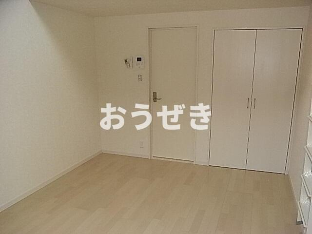 コルモ上大岡の居間・リビング