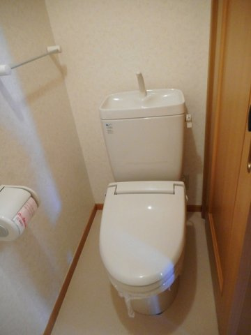 ラ　プロヴァンスのトイレ