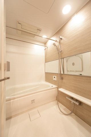 プラウド日暮里の浴室|※写真は同タイプ住戸です。