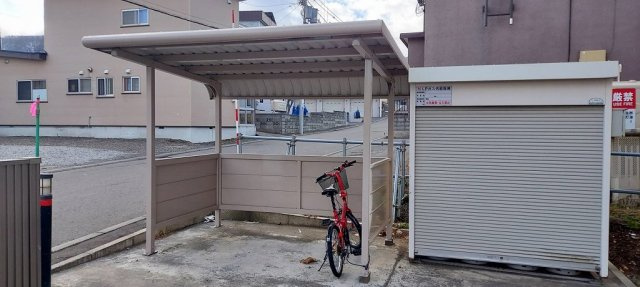 レオパレスＮＯＮＡのその他|駐輪場