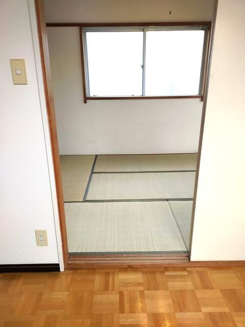 渡辺ビルの寝室