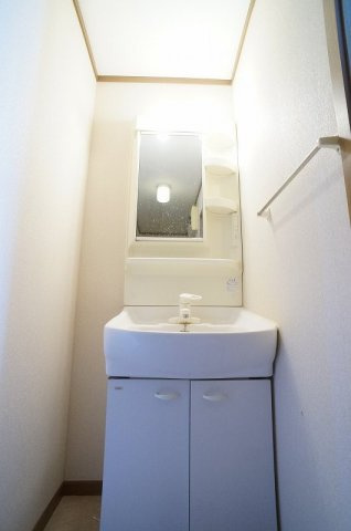 ヴォーヌングⅠの洗面所