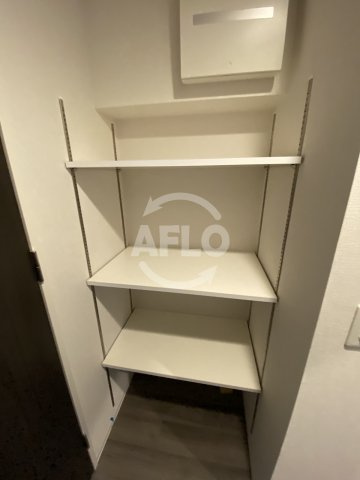 アーバネックス梅田中崎町の収納|アーバネックス梅田中崎町　玄関棚