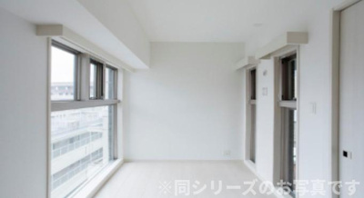 【居間・リビング】 | サンヒルズ大橋駅前　★プライスホームなら仲介手数料が0円です！★