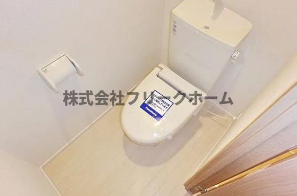 カサートF吉祥寺北町のトイレ