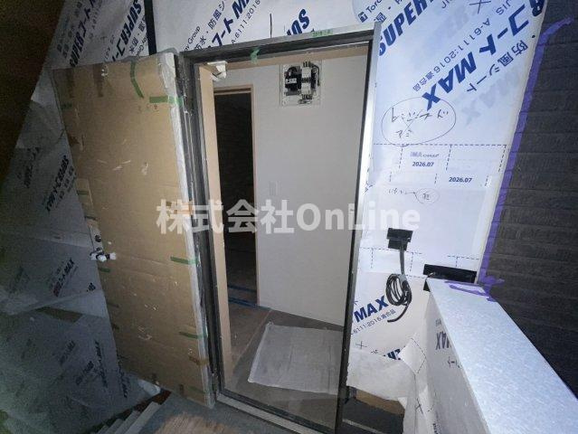 F+style八尾西山本町1号館の玄関