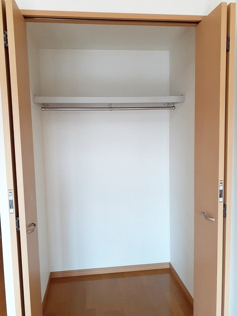 さいたま市浦和区上木崎１丁目の賃貸マンションの収納