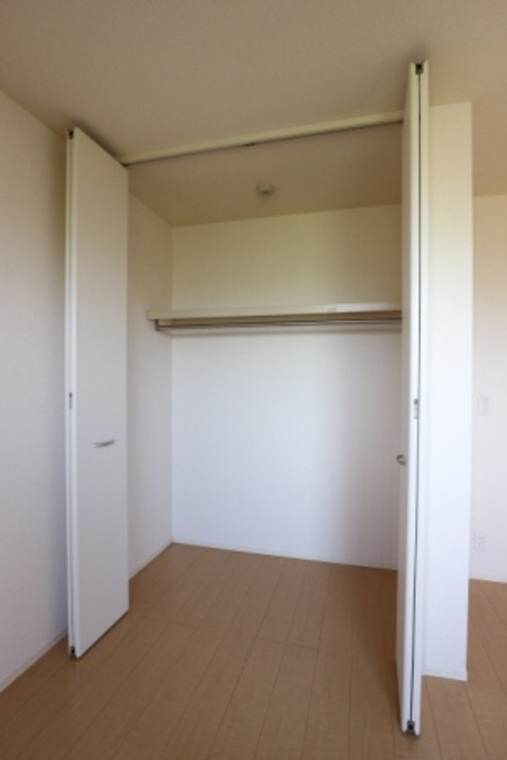 ラフォーレ上ノ台　Ｃの収納