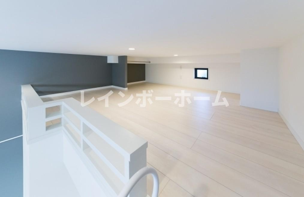 Premierの内装
