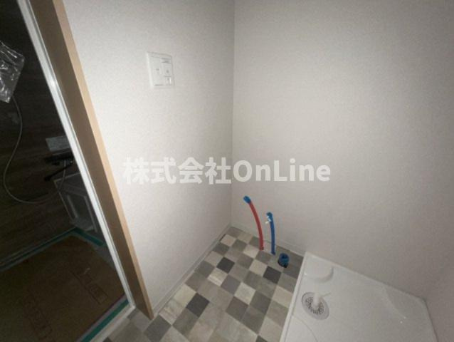 F+style八尾西山本町1号館の独立洗面台|設置前
