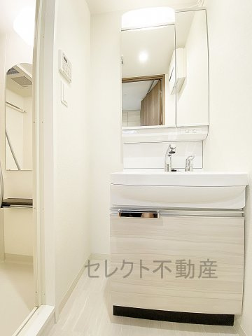 プレサンス　ジェネ　新栄町駅前　葵の洗面所