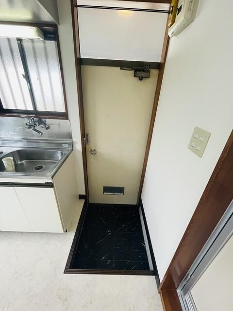 エンゼルハイツの玄関