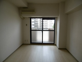 【洋室】 | クレスト草津 | ゆったりした洋室です（同物件別室施工例）