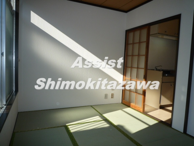 世田谷区太子堂４丁目のアパートの寝室