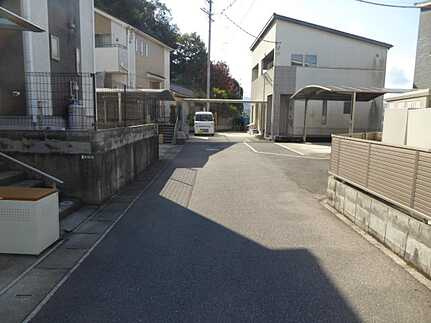 安佐北区可部5丁目戸建オーナーチェンジの前面道路含む現地写真