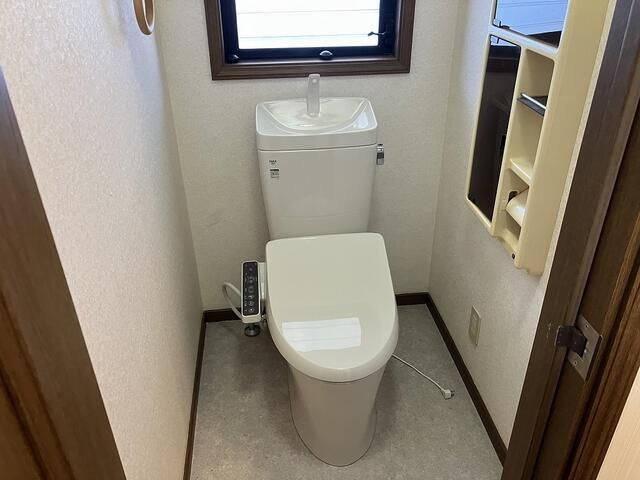 名都借貸家のトイレ|コンパクトで使いやすいトイレです