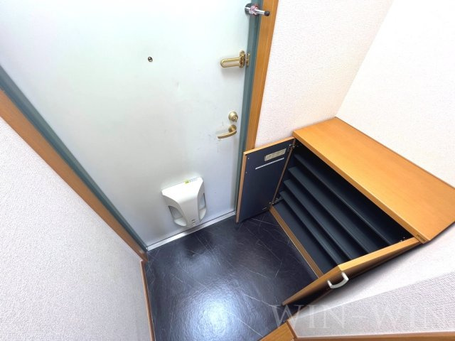 リバーウエスト 弐番館の玄関|イメージ（同建物内別部屋の写真です）