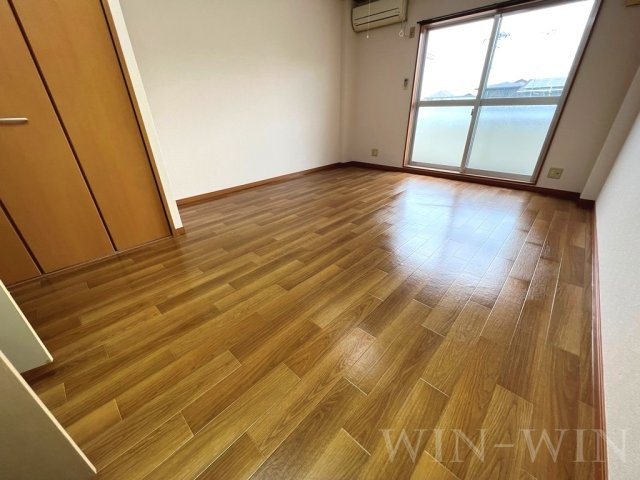 リバーウエスト 弐番館の居間・リビング|イメージ（同建物内別部屋の写真です）