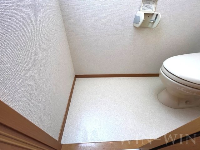 リバーウエスト 弐番館のトイレ|イメージ（同建物内別部屋の写真です）