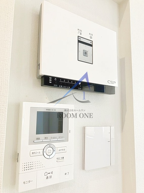小倉戸建のセキュリティ|モニター付きインターホンです。