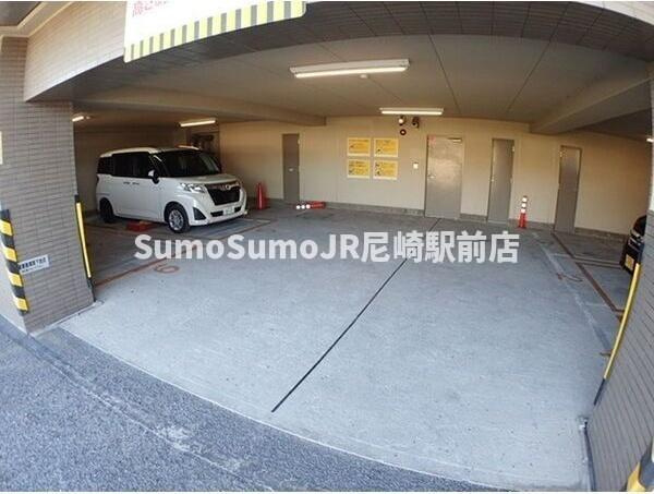 尼崎市猪名寺２丁目の賃貸マンションの駐車場|駐車場です