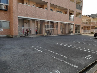【駐車場】 | サニーグレイス