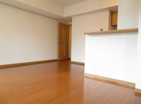 ロイヤルヒルズ浦和の居間・リビング
