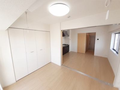 【寝室】 | ルピナス
