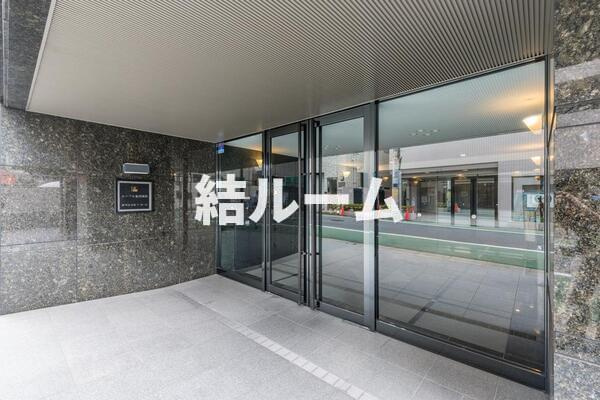 練馬区北町１丁目の賃貸マンションのエントランス
