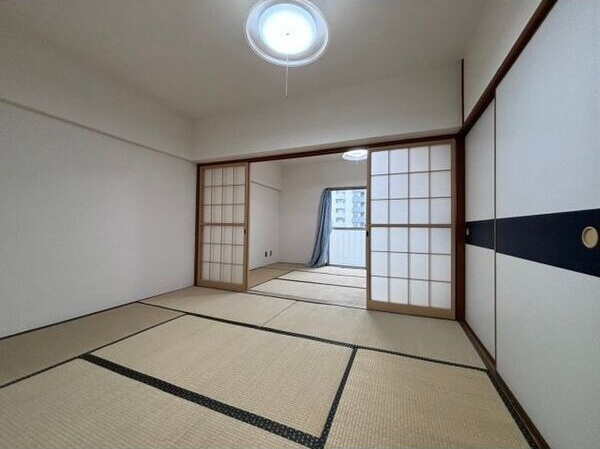 日興ハイツの寝室